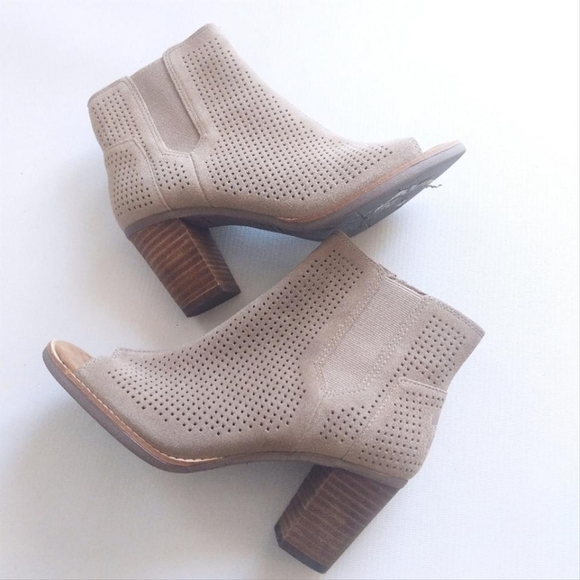 TOMS Desert Taupe Suede Perforated Majorca Peep Toe Ankle Booties - Picture 8 of 11